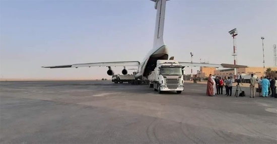 أعيان قبائل التوارق بليبيا يثمنون موقف الجزائر من الأزمة الليبية 