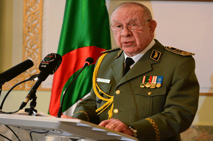 رئيس الأركان بالنيابة اللواء سعيد شنقريحة
