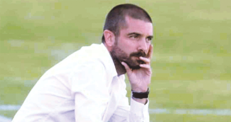 مدرب منتخب جيبوتي جوليان ميت للنصر 