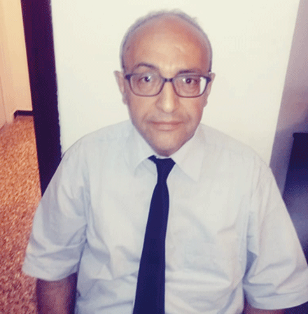 أستاذ القانون  العام بجامعة الجزائر الدكتور أحمد دخينيسة للنصر