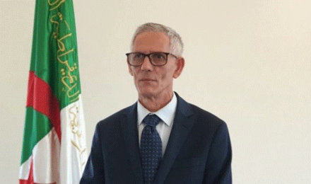 قال إن الدولة عازمة على بعث جميع الأنشطة الإنتاجية  : وزير الصناعة  يؤكد أن الدستور الجديد حقّق مطالب الحراك 