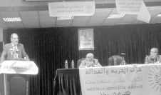 رئيس حزب الحرية والعدالة بالنيابة من سطيف: صوّتوا بعد قراءة الوثيقة  ولا تتأثروا بما يقال