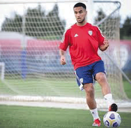 مدرب كالياري سعيد بتطور وناس