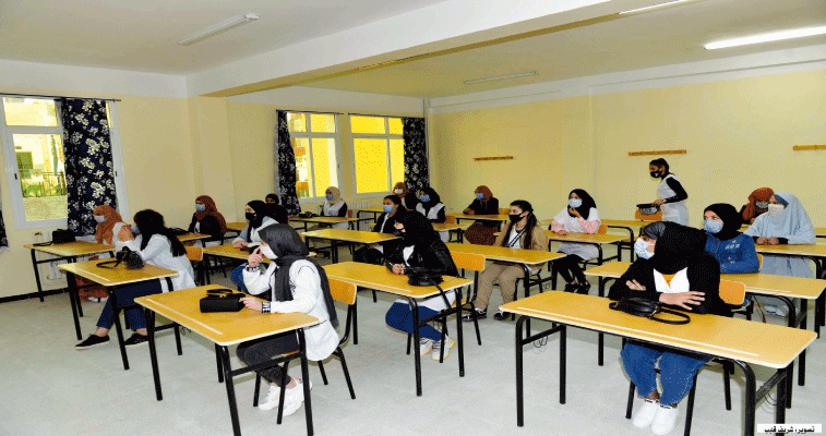 النصر تنقل أجواء أول يوم من الدخول في المتوسطات و الثانويات: بروتوكول صحي صارم داخل المؤسسات وتجاهل للوقاية خارجها 