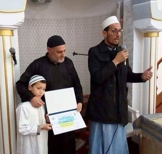 قالمة: الطفل عبد الخالق بودودة ذو 9 سنوات يختم حفظ القرآن و يستعد لرحلة إلى البقاع المقدسة 