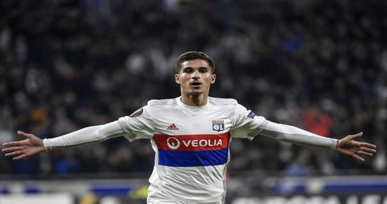 فيما جست الفاف نبض ثلاثي مغترب واعد: الإعلام الفرنسي يضغط على عوار!