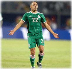 متوسط ميدان المنتخب الوطني بن ناصر يصرح: أهدينــــــا الجـــزائـــريين فــــرحـــــة  كانــــــوا  في أمس الحــــاجة إليهــــــــا