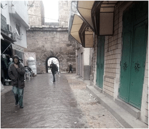 تضامنا مع زميل تعرض لاعتداء بالغاز المسيل للدموع