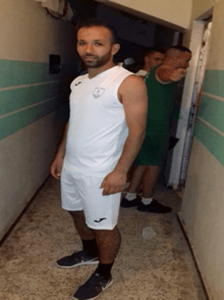 مدافع اتحاد خنشلة عبد المالك تيغزة للنصر: نتوق لاستئناف البطولة وحظوظ الصعود قائمة 