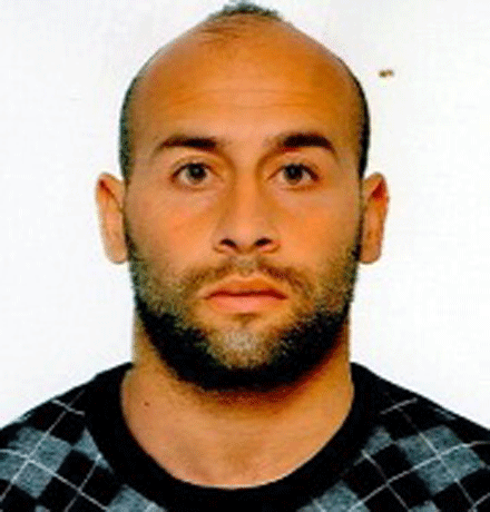 لاعب نجم مقرة زياني يصرح: البقاء ممكن وسنضحي لأجله