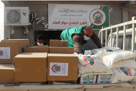 فيما وزعت جمعية الإرشاد 2500 طرد غذائي: توفيـــر 3 آلاف كمامــــة و قفــــازات و مـــــواد تعقيـــــم بالـــــــوادي