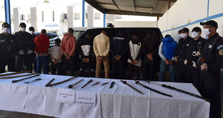 فيما تم توقيف المتهم بنشر فيديوهات تحريضية ضد الشرطة: إيداع  9مسبوقين الحبس لعدم امتثالهم لتدابير الحجر بالطارف