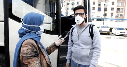 تعمل في ظروف صعبة بسبب مستجدات الحجر: الصحــافــة المكتـوبـــة حـاضرة و تصــرّ  على إيصـال الرسالـــة ومكافحة كورونــــا