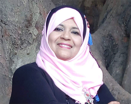 وجعي الأبيض: الإهداء: إلى أصحاب المآزر البيضاء، المجد لكم