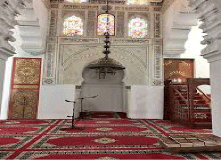 عشية التدرج في إعادة افتتاحها: رواد المساجد مطالبون بمراجعة علاقتهم بها والخطباء بممارسة النقد الذاتي