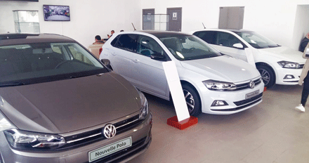 النواب يصادقون اليوم على مشروع قانون المالية التكميلي: لجنة المالية تخفض الرسوم على السيارات الجديدة وترفض بقية التعديلات