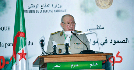 اللواء شنقريحة  يؤكد أن الجيش وقف إلى جانب شعبه ويصرح: أزمة كورونا فرصة لإعادة النظر في الكثير من الأمور في عديد المجالات