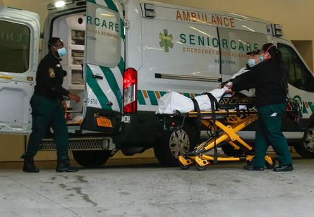 الولايات المتحدة: تسجيل 1700 وفاة بفيروس كورونا في دور رعاية المسنين لم يبلغ عنها سابقا بنيويورك
