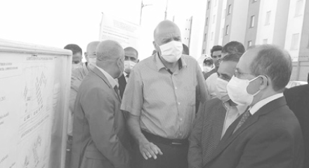 والي عنابة يقف على استكمال الأشغال الخارجية: تسليــــم مفاتيـــح 5500 سكــن بمختلـف الصيـــغ قريبـــا