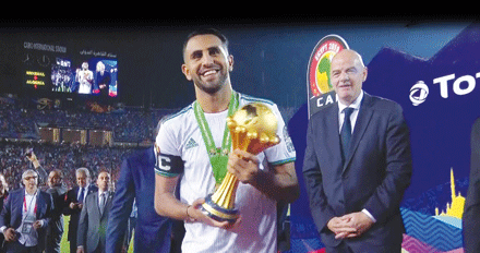صنف خامس أفضل لاعب إفريقي في البريميرليغ: محرز: تلذذت بكأس إفريقيا وحان الوقت للحلم برابطة الأبطال