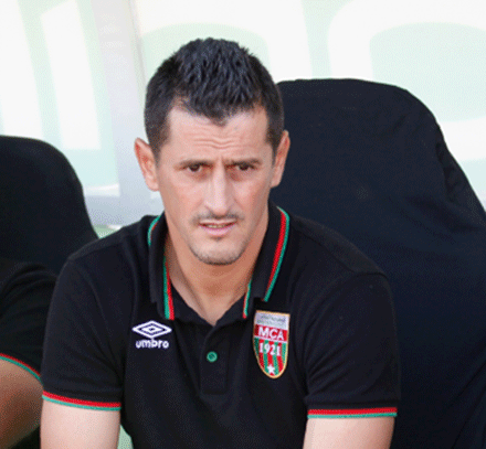 لاعب الخضر السابق رفيق صايفي يؤكد: بونجاح إضافة لأي نادي يحمل قميصه