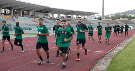 في وقت تصر شركة الآبار على مراجعة الأجور: إدارة السنافـر تُجمـــد مستحقــات فتـرة «كورونا»