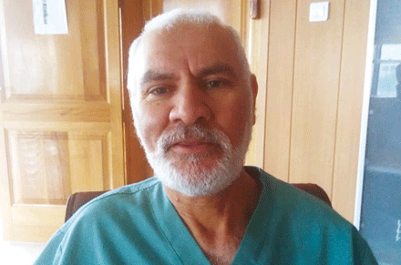 البروفيسور في الميكروبيولوجيا السريرية كاسح لعور أحمد لـ 