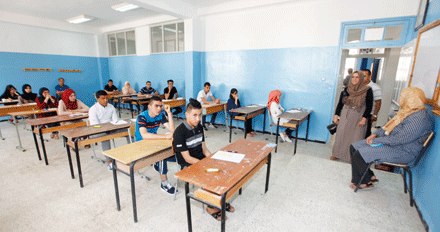 لإعادة ربط الصلة بتلاميذهم والتَّحضير للدخول القادم بعد 6 أشهر من الانقطاع: عـودةُ أسـاتذةِ المتوسِّـط والثانوي اليـوم إلى مناصبَ عملهــم