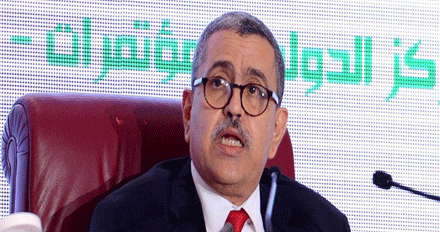 الوزير الأول يعلن عن حزمة تدابير لتحقيق الإقلاع الاقتصادي ويصرح: الاقتصـــاد الوطنـــي عانـــى طويــلا من تغــول المفسديـن
