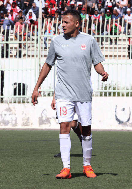 لاعب جمعية الخروب فرحات أيوب للنصر: لم أجد راحتي طيلـــة مشواري في فريــق أفضل من لايسكـــا.. لكــن..