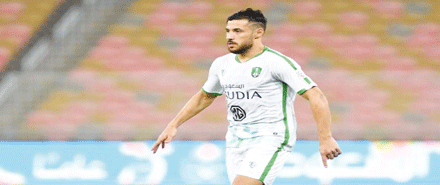 الشباب والأهلي السعوديان يتوعدان بلايلي وبلعمري
