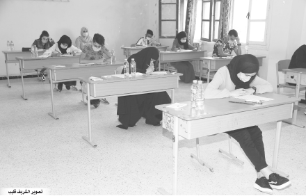 النصر ترصد أجواء البكالوريا بقسنطينة : إجـراءاتٌ وقــائيـة صــارمـة داخــل مراكــزَالامتـحــان وخـرقٌ للتـبـــاعـد خــــارجـهـــــا