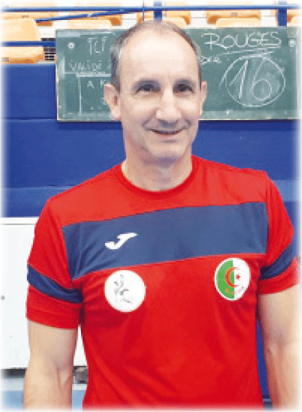 مدرب منتخب كرة اليد آلان بورت للنصر 
