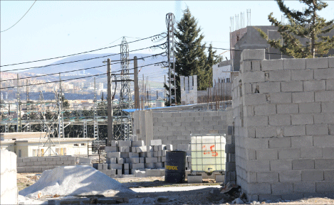 المعنيون قالوا إنهم أقصيوا من قائمة السكن بالخروب: ظهور بؤرة للبناء الفوضوي بالبعراوية  في قسنطينــــة
