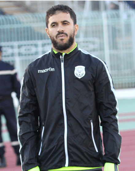  اللاعب السابق ياسين بزاز للنصر
