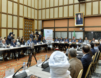 طالبت بتفعيل قانون تجريم الاستعمار في إطار موسّع ومدروس: المجموعـــات البرلمانيـــة تردّ علــى البرلمــان الفرنســـي و تدعّـــم قـرارات الدولـة