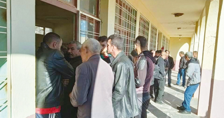فيما يأمل الشباب من المنتخبين الجدد الوفاء بوعودهم  