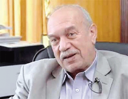 الناقد والباحث الأكاديمي الدكتور عبد الحميد بورايو للنصر