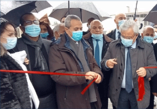 دشن مصنعا لإنتاج الأدوية يوفر 700منصب شغل: بن باحــمد يؤكـــد توفــــر الطـــارف على مقومات قطب صناعات صيدلانية