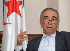 المجاهد والوزير الأسبق دحو ولد قابلية يؤكد: الإذاعة السرية كانت الذراع الإعلامية لثورة التحرير 