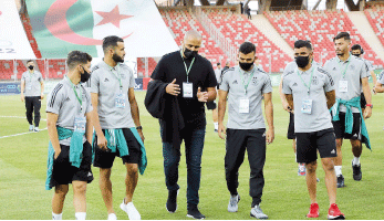 ذكّر بملحمة أم درمان واعتبر الصدارة بوابة النهائي