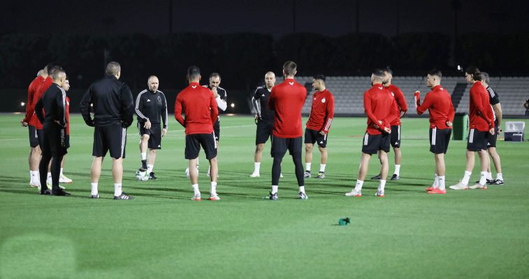 تربص المنتخب الوطني: بلماضي يغلق التدريبات وبراهيمي ومجادل يلتحقان