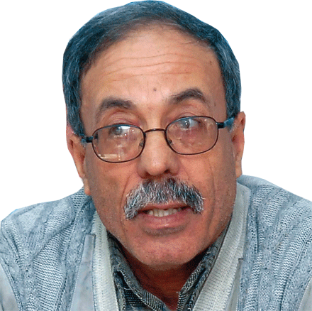 الروائي والناقد والمترجم الدكتور محمّد ساري