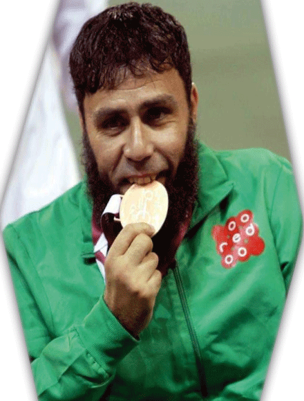 البطل العالمي وشبه الأولمبي محمد برحال للنصر