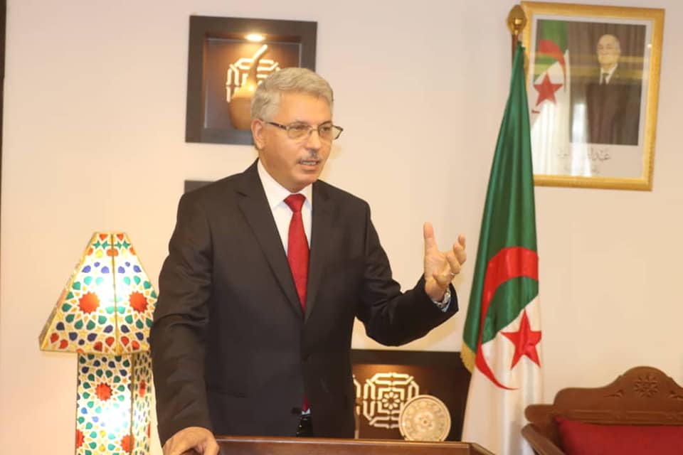 بوغازي يشيد بقدرات المرأة الجزائرية للمساهمة في التنمية الاقتصادية 