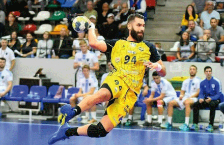 لاعب نادي ديجون باستيان خرموش للنصر