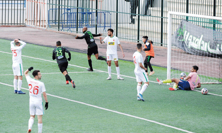 شباب قسنطينة (1) – اتحاد بلعباس (0): فـــــوز بشــــــق الأنــــفــــس