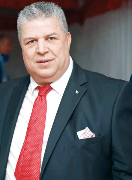 تحفظ على عضو قائمته أومعمر