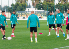 بات يحتل الصف 33 عالميا والرابع قاريا: المنتخب الوطني يتراجع بمركزين  في تصنيــــف الفيفـــــــــا