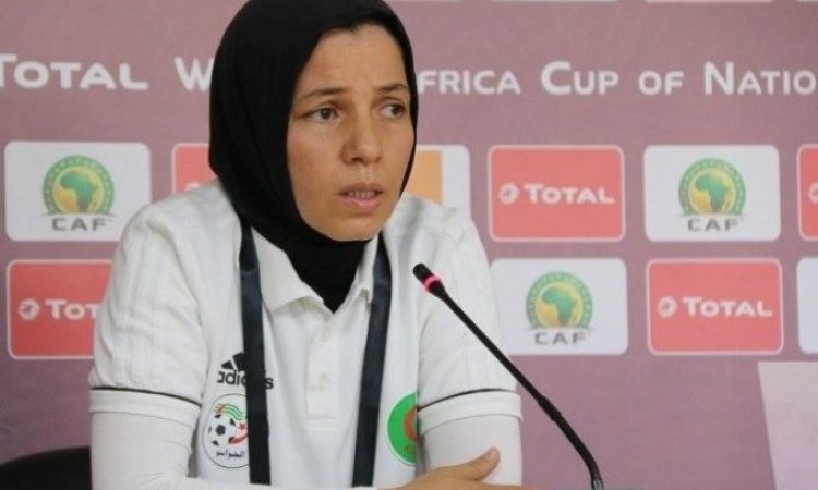 المنتخب الوطني النسوي: المدربة راضية فرتول تعاين تشكيلة موسعة من  34 لاعبة   